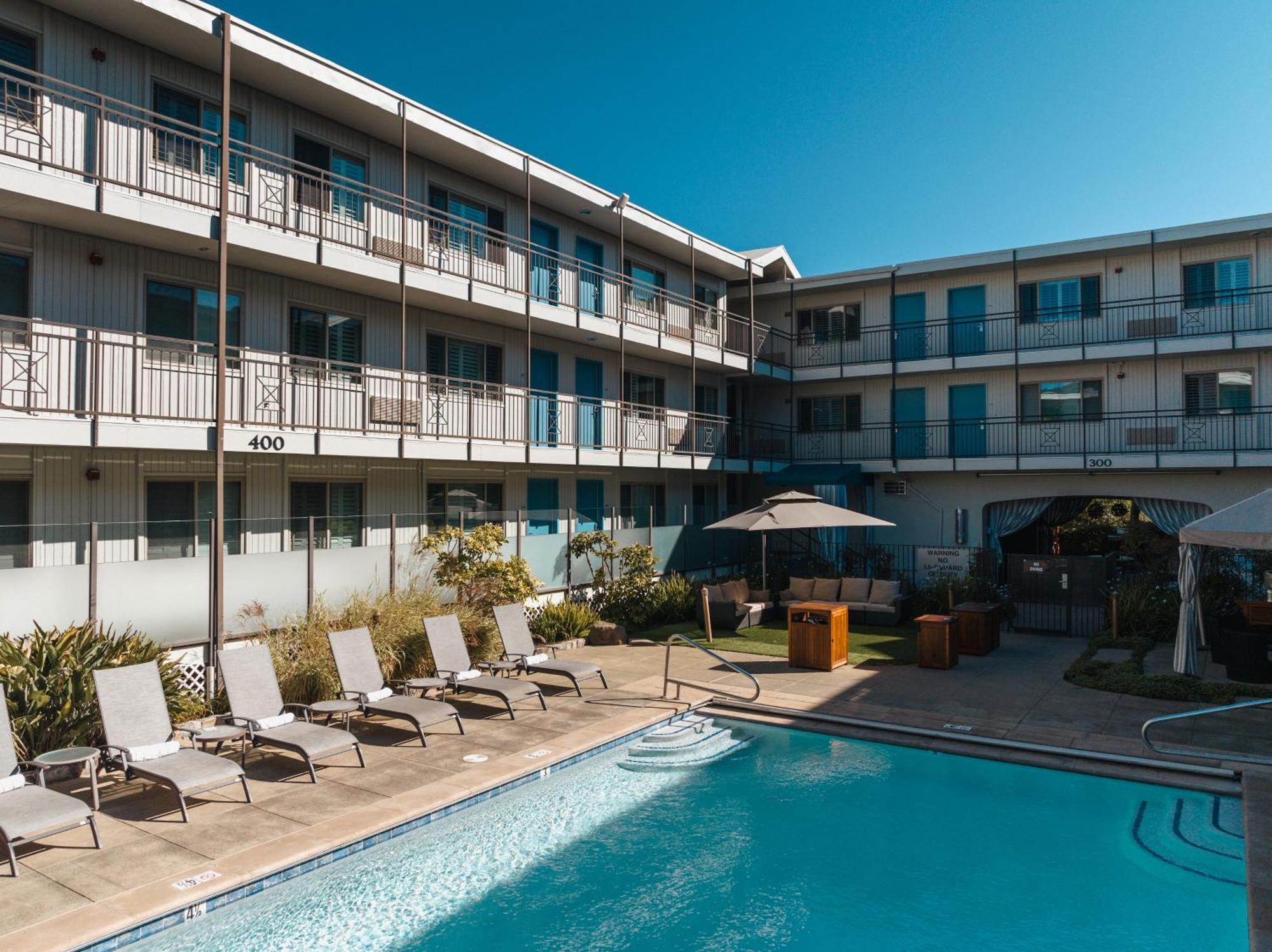 קורטה מדרה Marin Suites Hotel מראה חיצוני תמונה